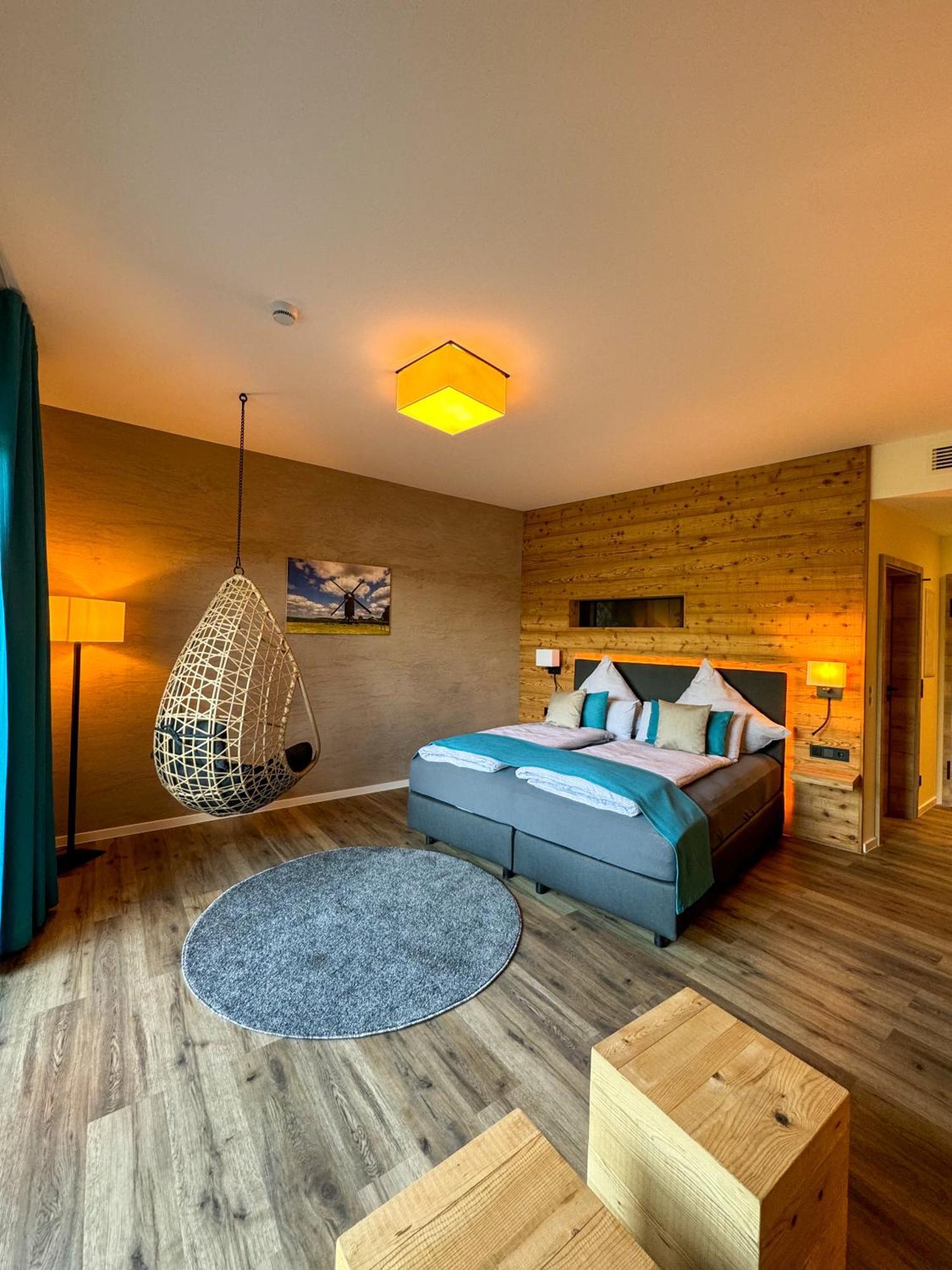 Veenland Hotel Харен Экстерьер фото