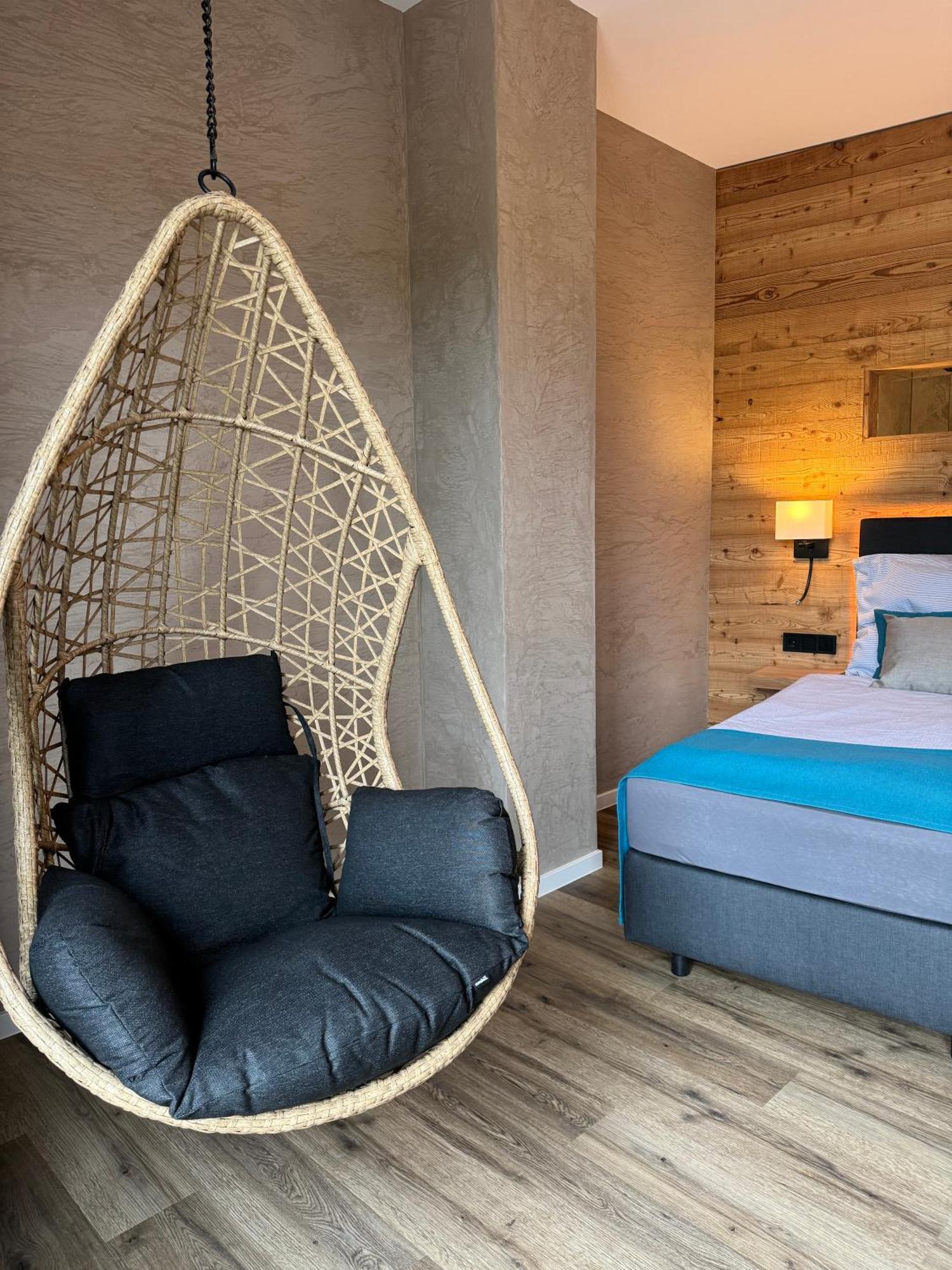 Veenland Hotel Харен Экстерьер фото